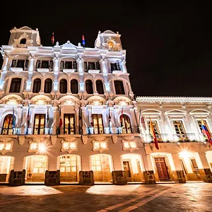 Plaza Grande 5* Кито